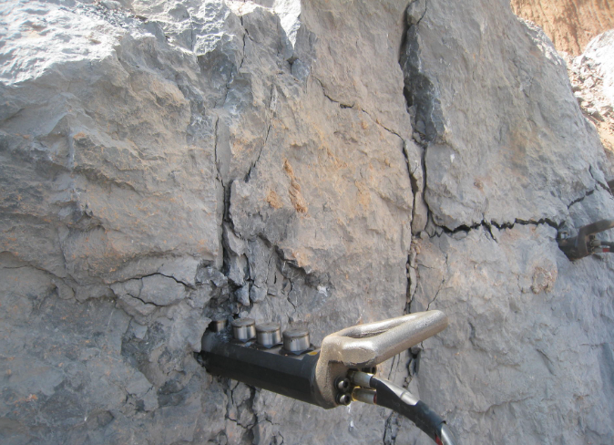 How to split rocks? Actually it is very simple
