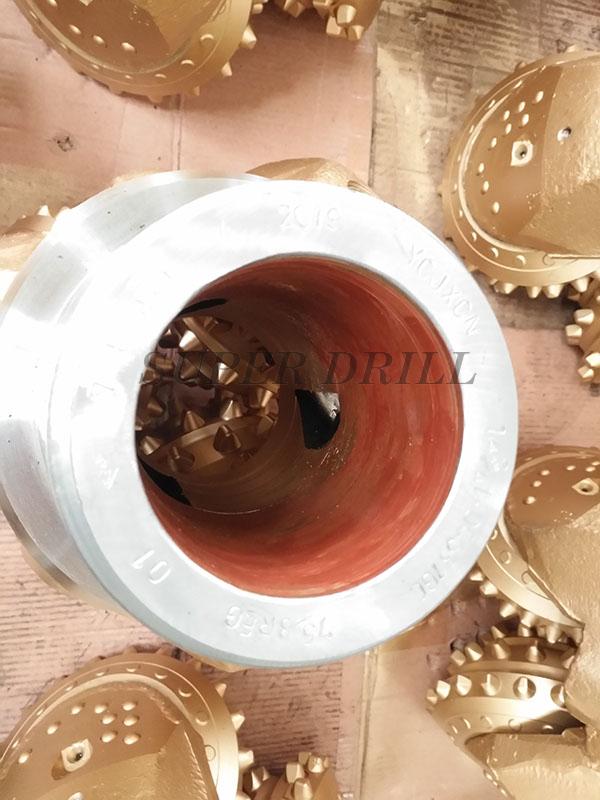 TCI Tricone bits 14″3/4 for reverse circulation, with opening in the center 80mm, IADC537 RC