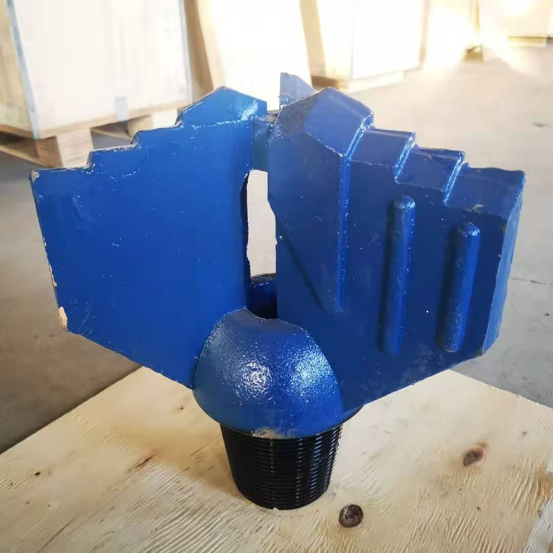 3 wings step type drag bit with diameter 100mm